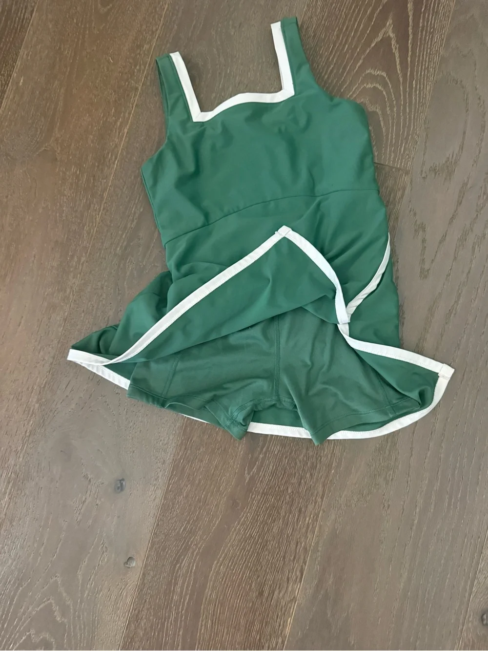 Old Navy Green Sleeveless Square-Neck Kids Dress with White Trim girls 8-10 M